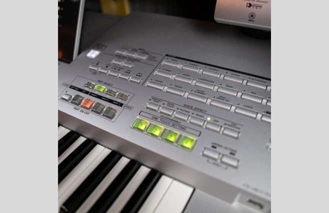 Used Yamaha Tyros 2 Keyboard With MS02 Speakers (SN:GBRAL001273) - Image 10
